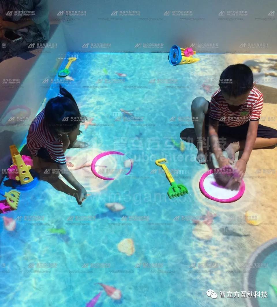 儿童乐园体感互动游戏，互动沙滩带小朋友感受“大海”！
