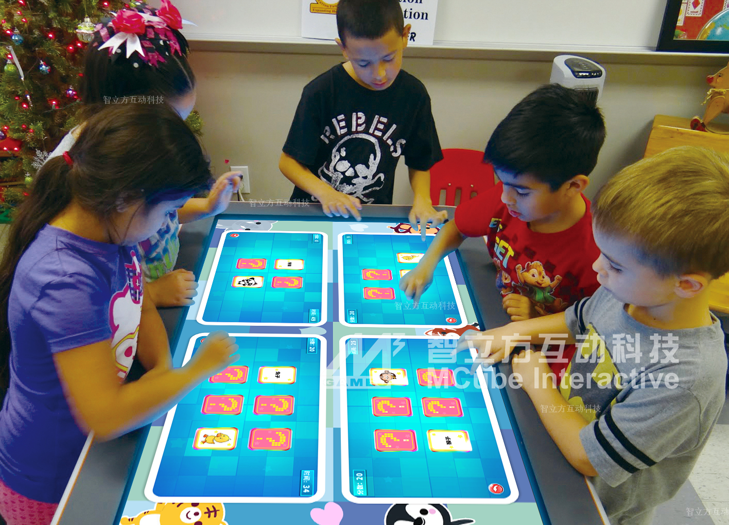新一代儿童益智游戏机，儿童乐园娱乐益智智立方儿童益智游戏触摸桌！